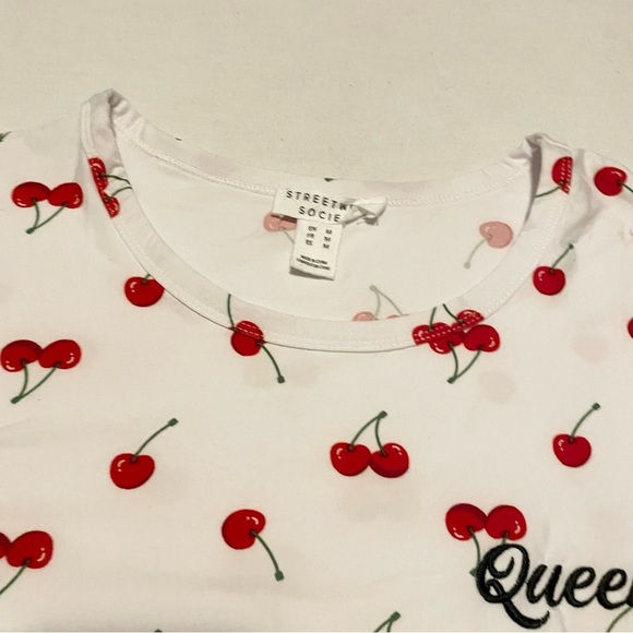 Streetwear Society Cherry Queen Women’s Tshirt Size Medium Shirt - Picture 16 of 16